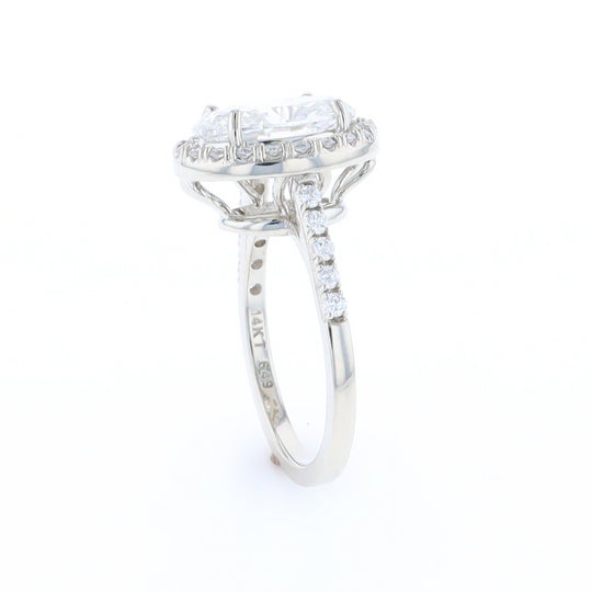 Diamond Halo Engagement Ring