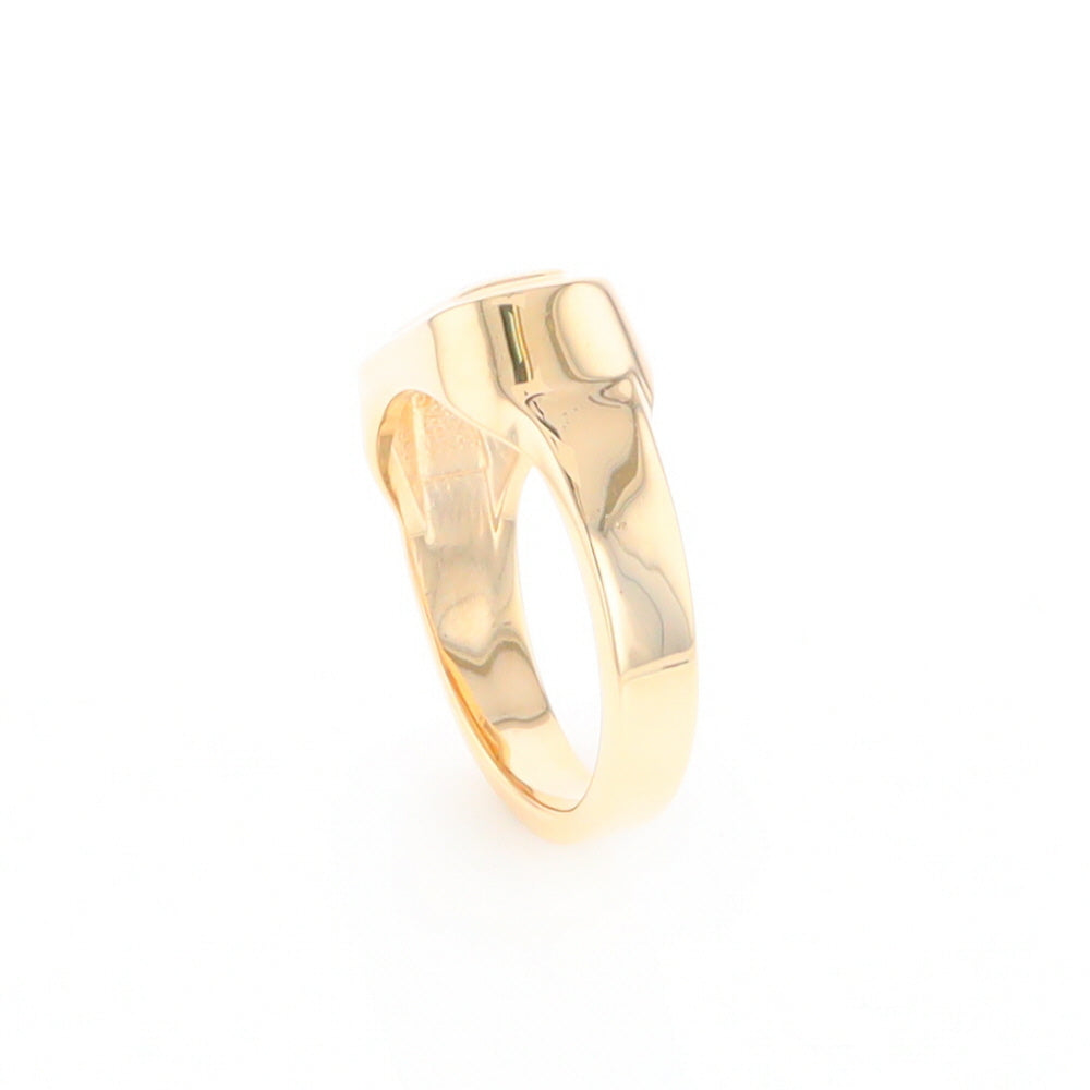 Gold Quartz Ring Oval Inlaid Design - G2