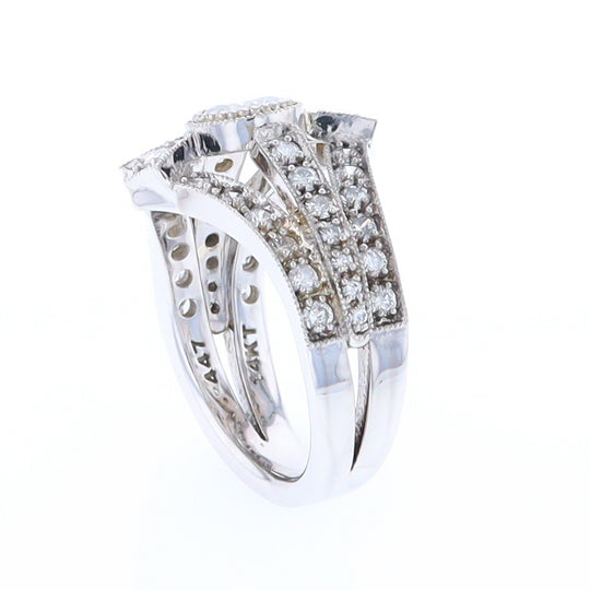 The Queen's Ring - Salt and Pepper