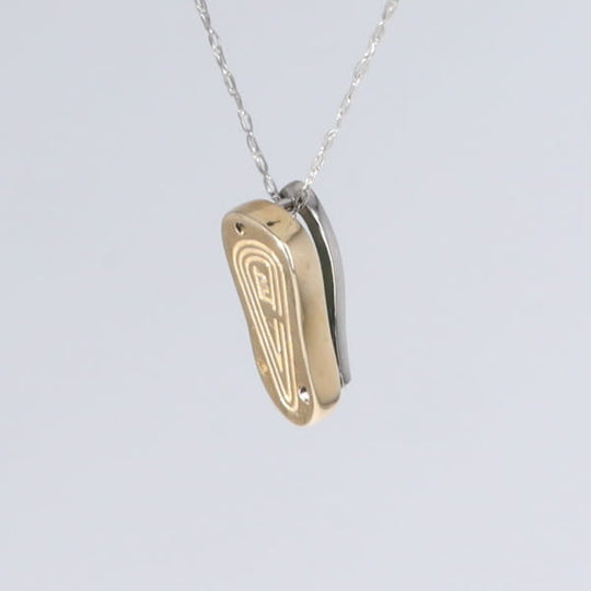 Opal Pendant Inlaid Single Sandal Design