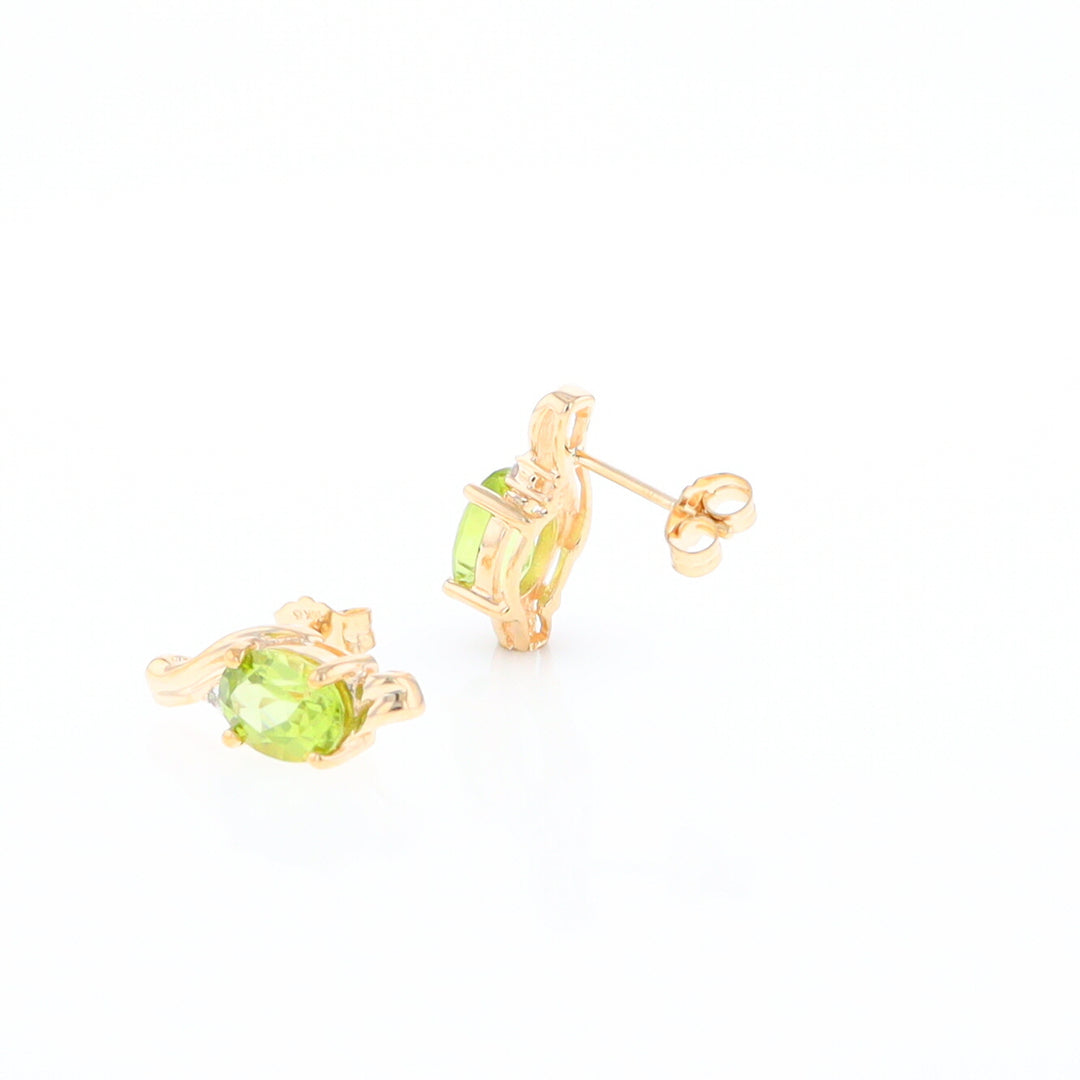 Peridot Ribbon Stud Earrings