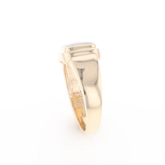 Gold Quartz Ring Square Inlaid Design