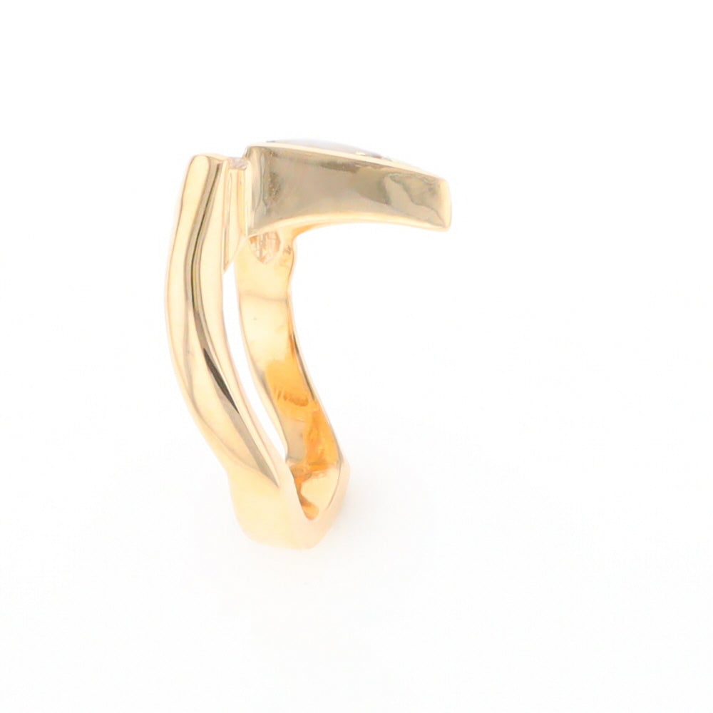 Gold Quartz Ring Triangle Inlaid Design With .14ctw Round Diamonds