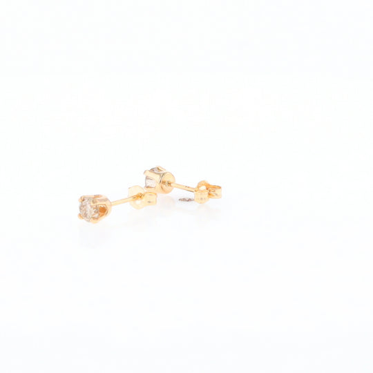 0.30ctw Diamond Stud Earrings