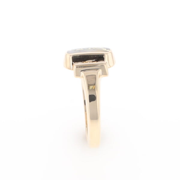Gold Quartz Ring Oval Inlaid Design with .24ctw Round Diamonds