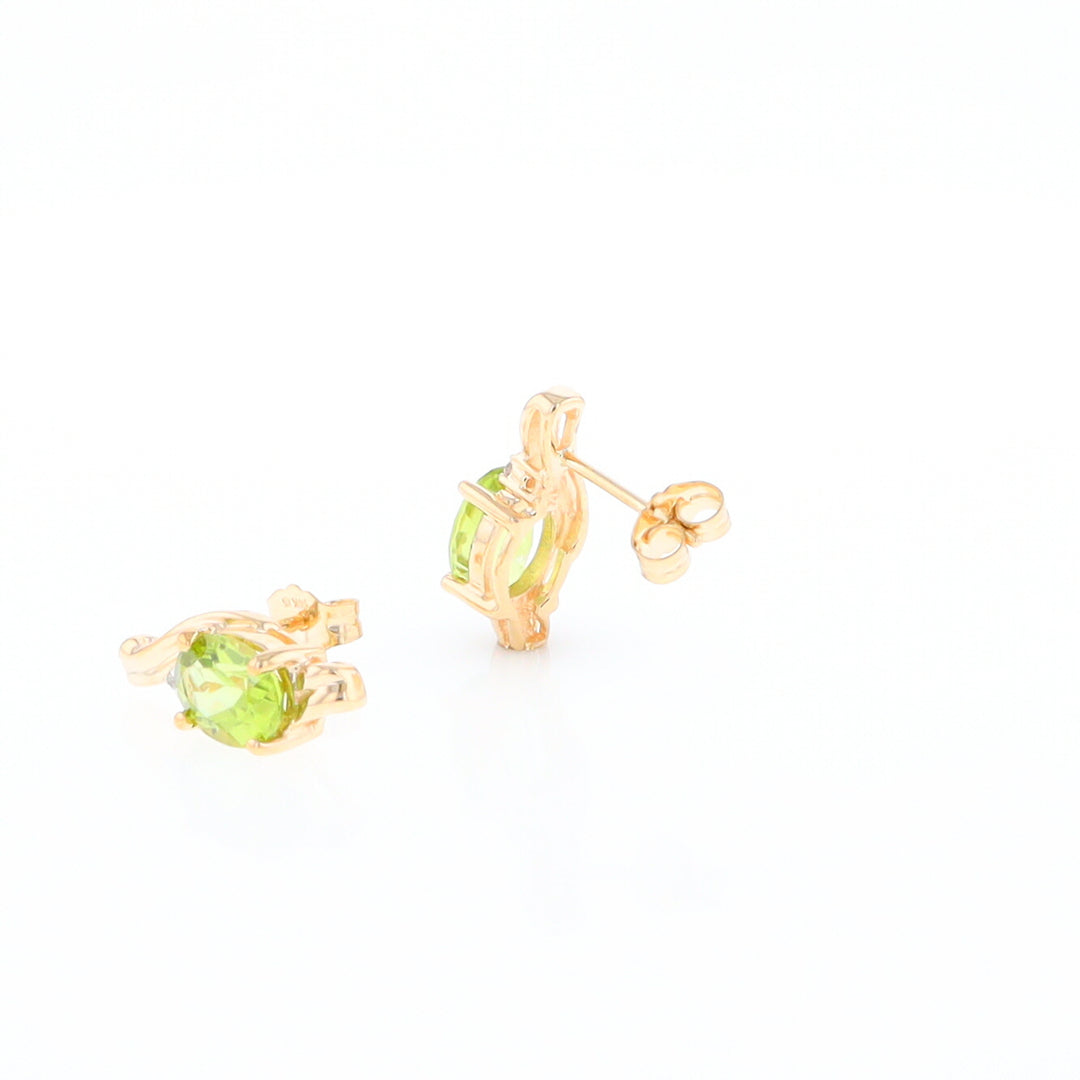 Peridot Ribbon Stud Earrings