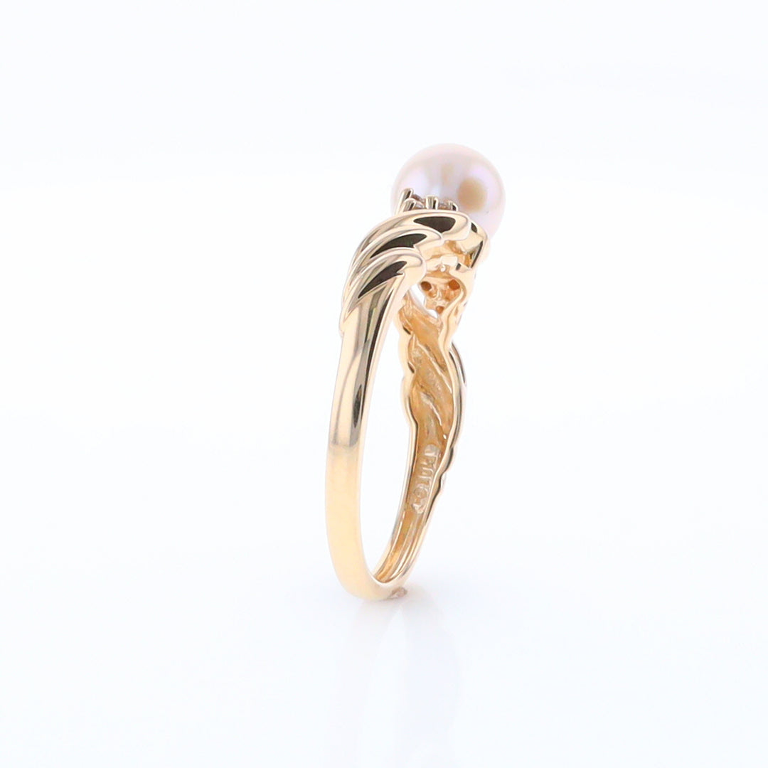 Pearl and Diamond Twist Ring