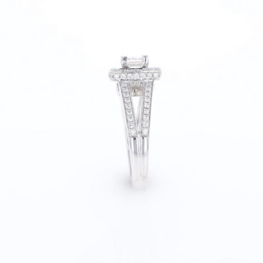 Princess Cut Engagement Ring