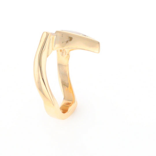 Gold Quartz Ring Triangle Inlaid Design With .14ctw Round Diamonds