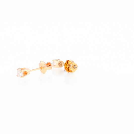 0.18ctw Diamond Screw Back Stud