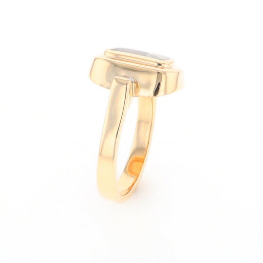 Gold Quartz Ring Oval Inlaid Design with .06ctw Round Diamonds