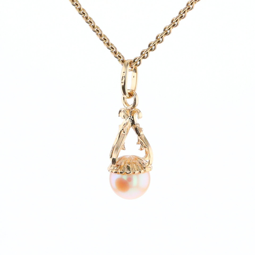 Swirl Chandelier Pearl Pendant