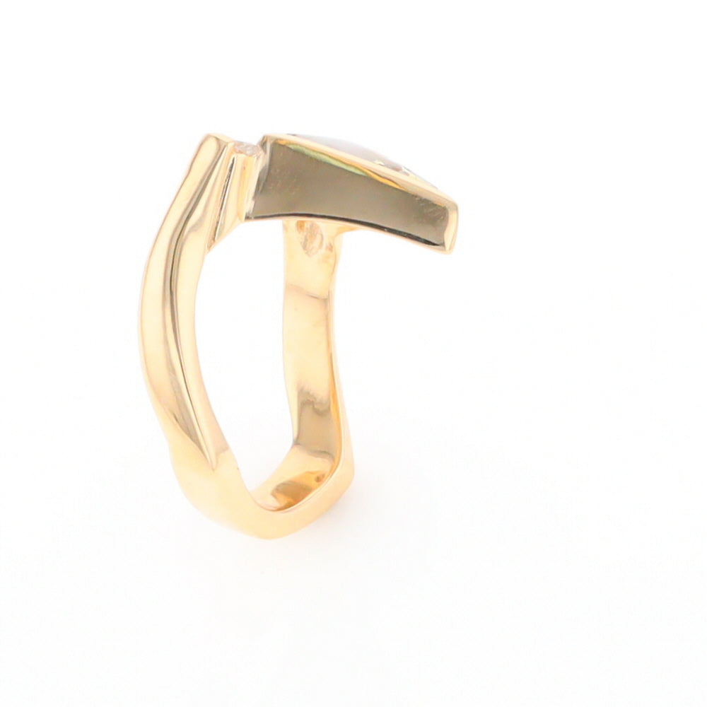 Gold Quartz Ring Triangle Inlaid Design With .14ctw Round Diamonds