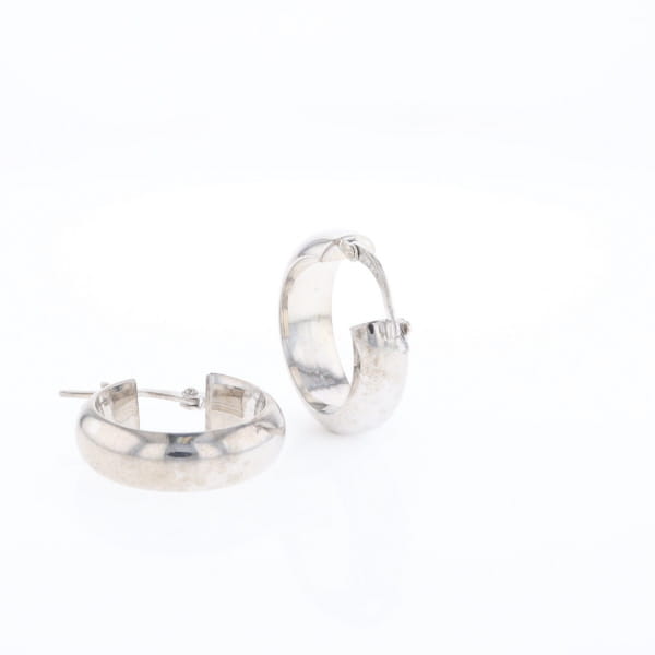 Hollow Round Tube Hoop Earrings