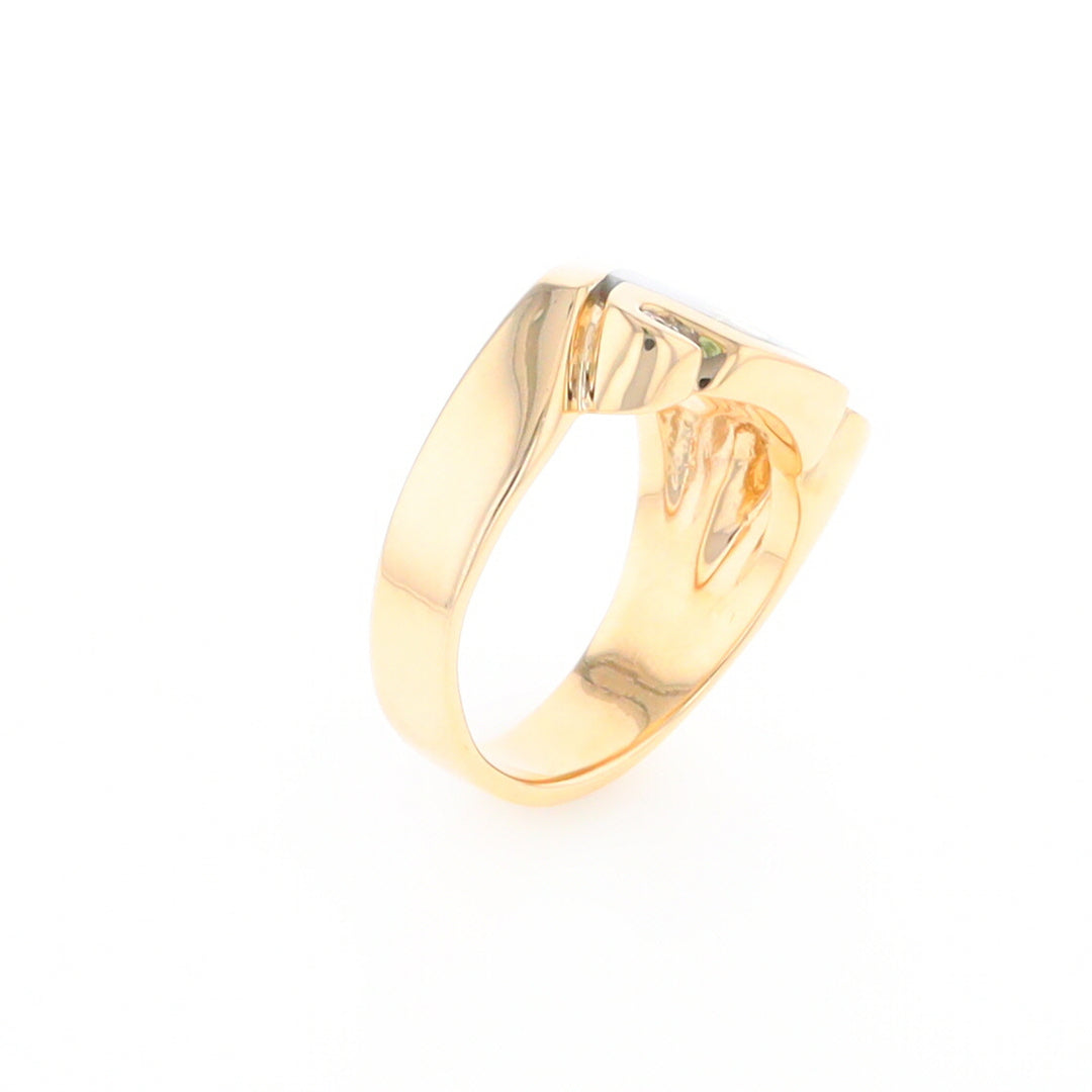 Gold Quartz Ring Geometric Shape Inlaid with 0.30ctw Round Diamonds