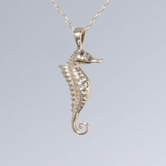 Opal Pendant Inlaid Realistic Sea Horse Design