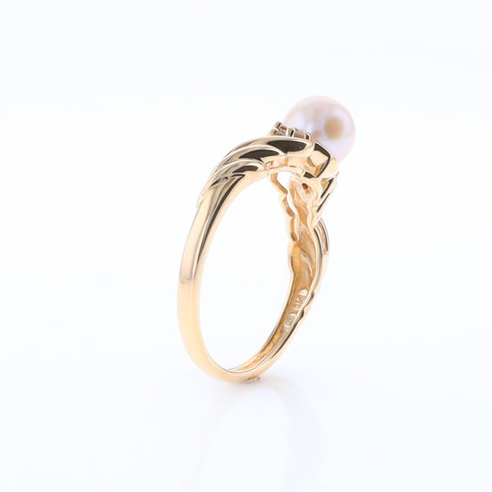 Pearl and Diamond Twist Ring