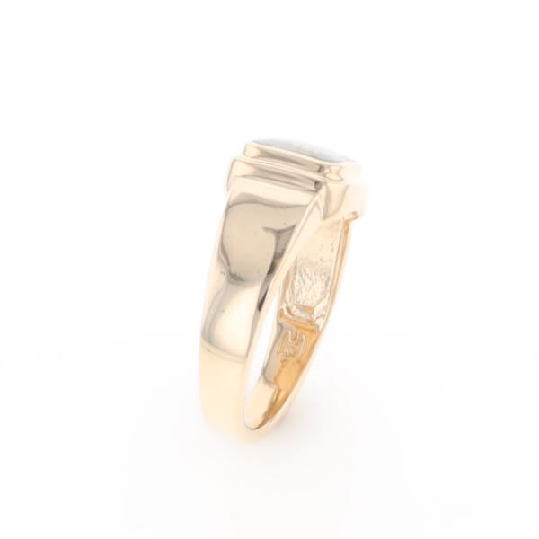 Gold Quartz Ring Square Inlaid Design