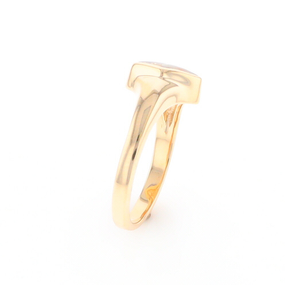 Gold Quartz Ring Diamond Shape Inlaid Design