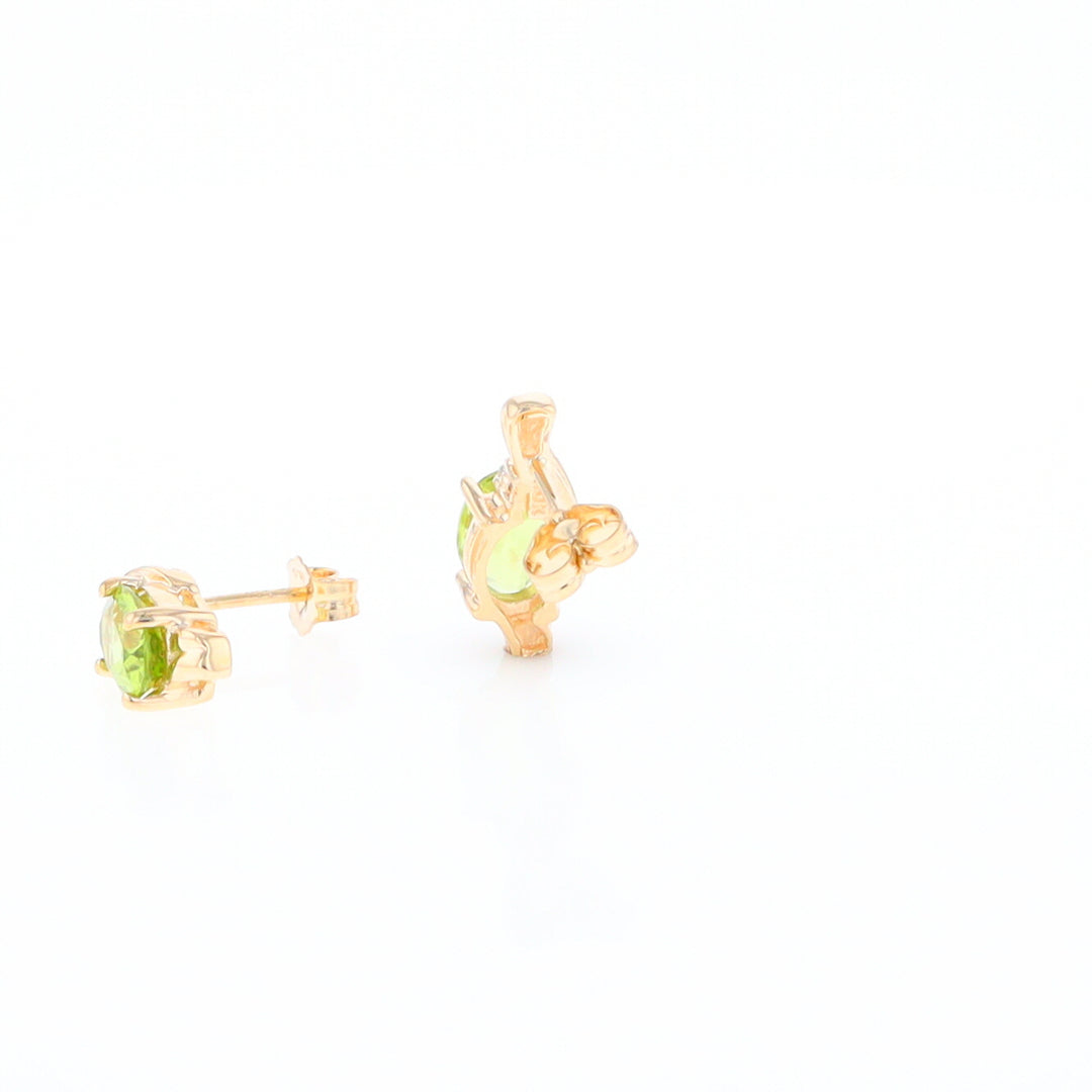 Peridot Ribbon Stud Earrings