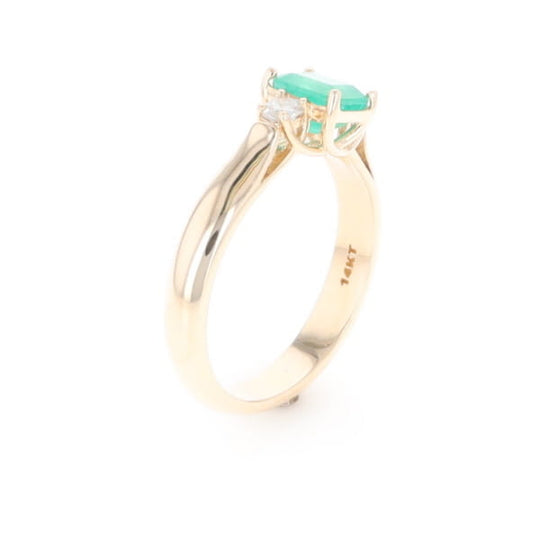 Emerald 3-Stone Trellis Ring