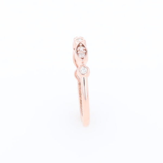 Simply Vintage Wedding Band