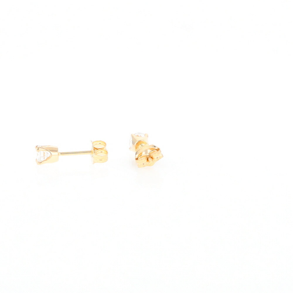 0.41ctw Diamond Stud Earrings