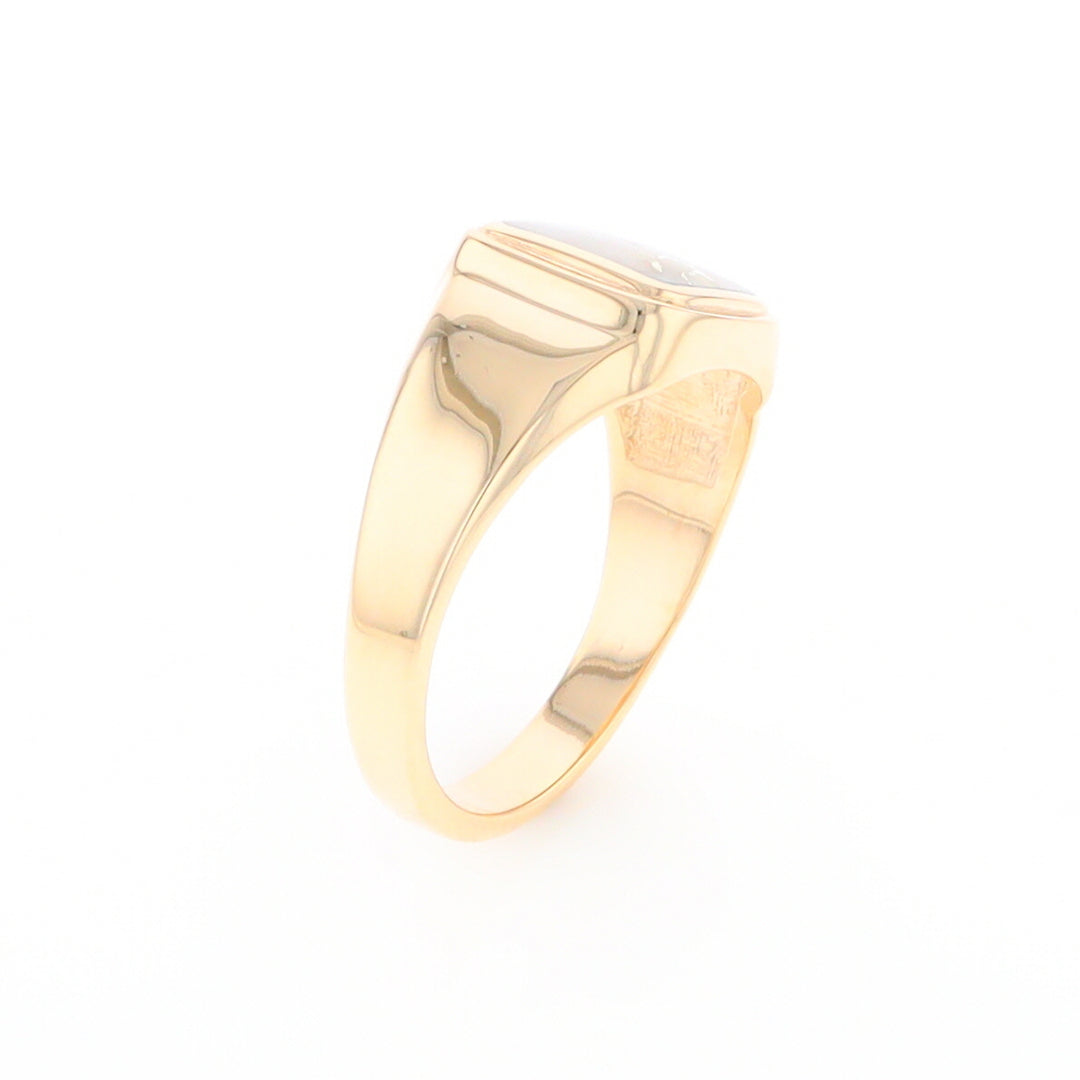 Gold Quartz Ring Square Inlaid Design