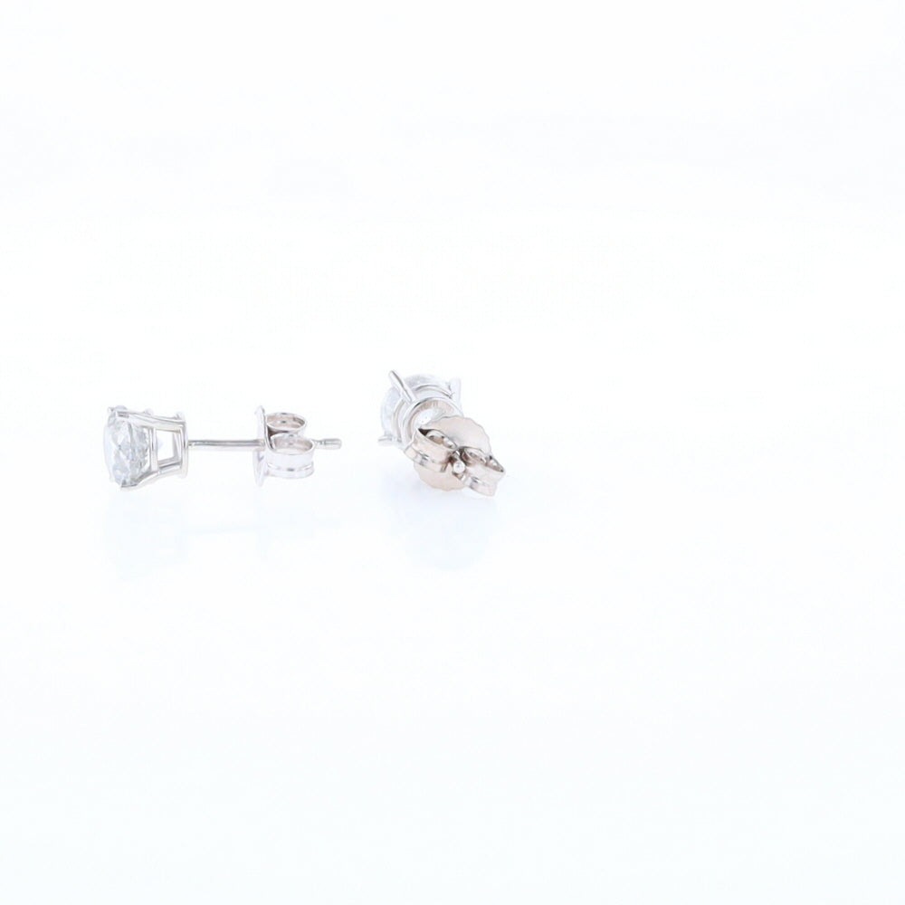 1.14ctw Diamond Stud Earrings