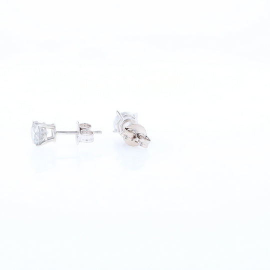 1.14ctw Diamond Stud Earrings