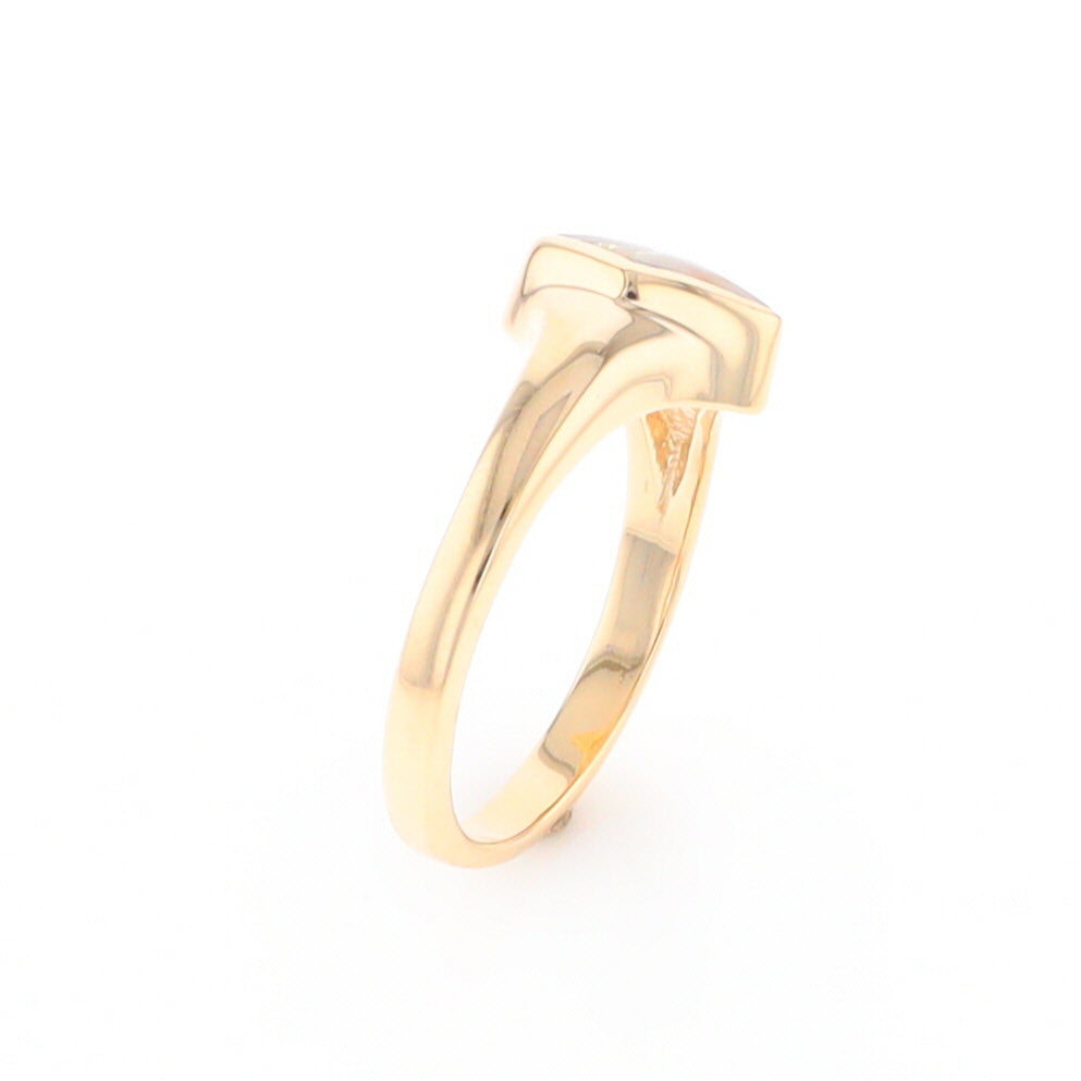 Gold Quartz Ring Diamond Shape Inlaid Design