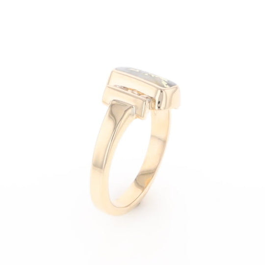 Gold Quartz Ring Oval Inlaid Design with .24ctw Round Diamonds