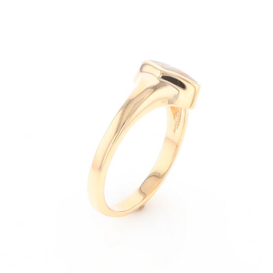 Gold Quartz Ring Diamond Shape Inlaid Design