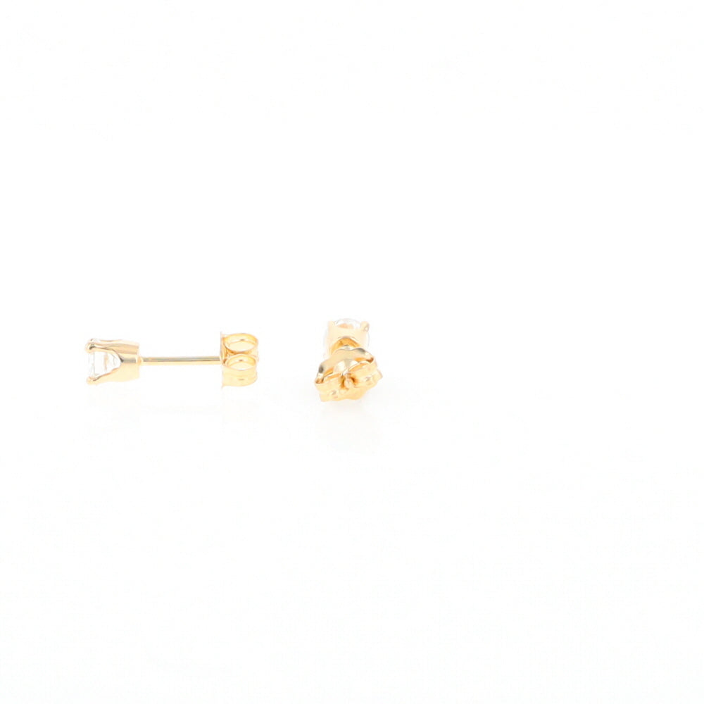 0.41ctw Diamond Stud Earrings