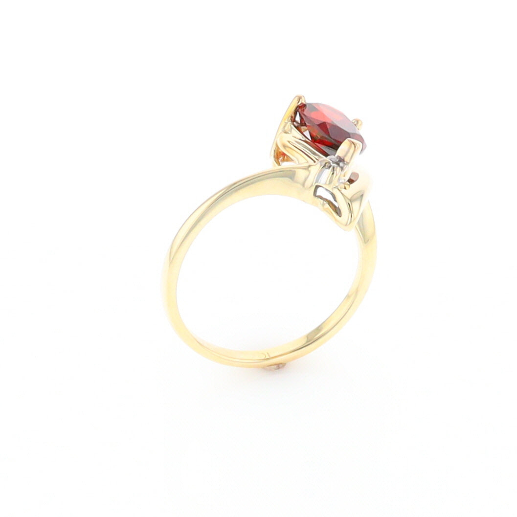 Pear Garnet Ring