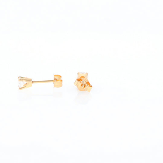 0.34ctw Diamond Stud Earrings