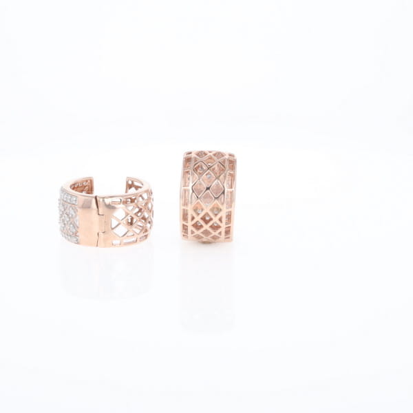 Checkered Wide Hinge Hoop Earrings