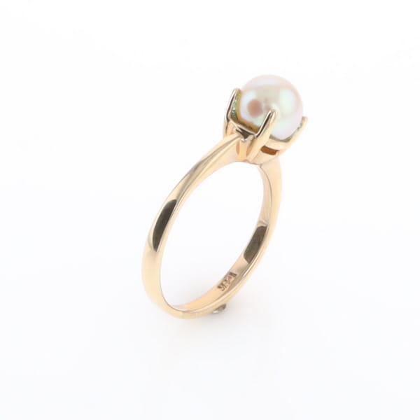 Solitaire Cultured Pearl Ring