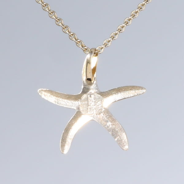 Opal Pendant Inlaid Realistic Star Fish Sea Life Design