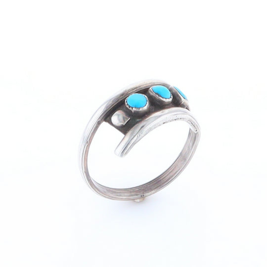 Round Turquoise Row Bypass Ring