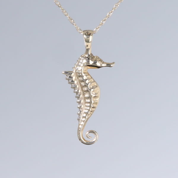 Opal Pendant Inlaid Realistic Sea Horse Design