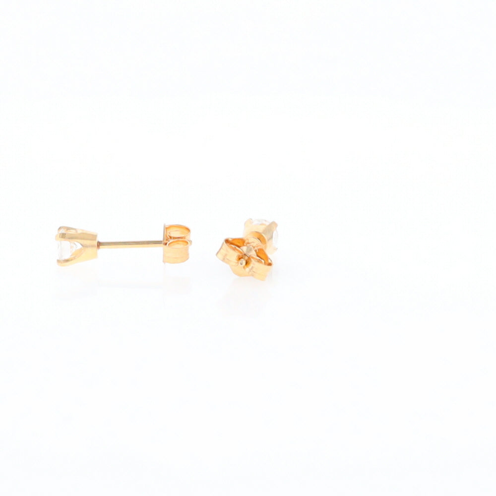 0.34ctw Diamond Stud Earrings