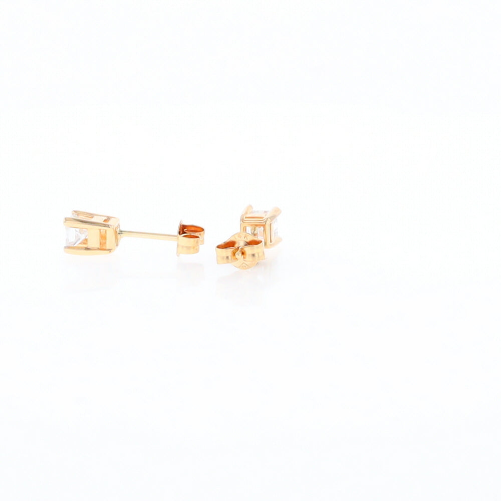 0.48ctw Princess Cut Diamond Studs