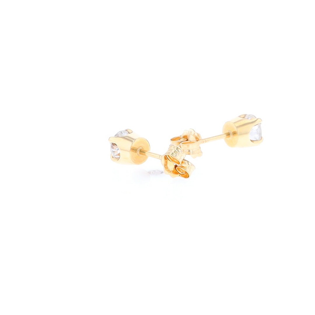 0.63ctw Round Brilliant Cut Diamond Stud Earrings
