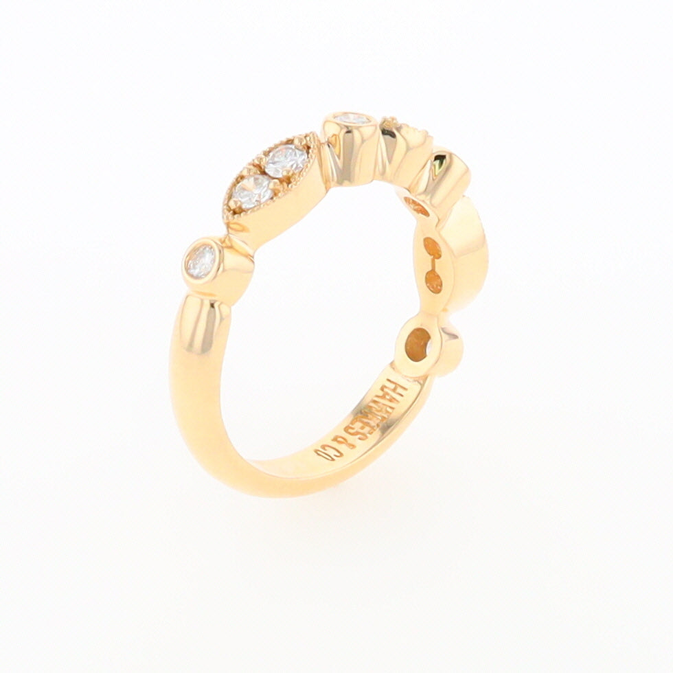 Simply Vintage Wedding Band (Yellow Gold)