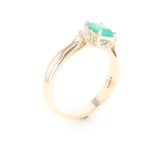 Emerald 3-Stone Trellis Ring