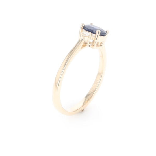 Oval Sapphire Ring With 2 Accent Diamonds