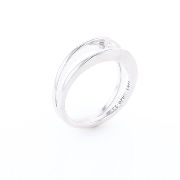Kiss Ring