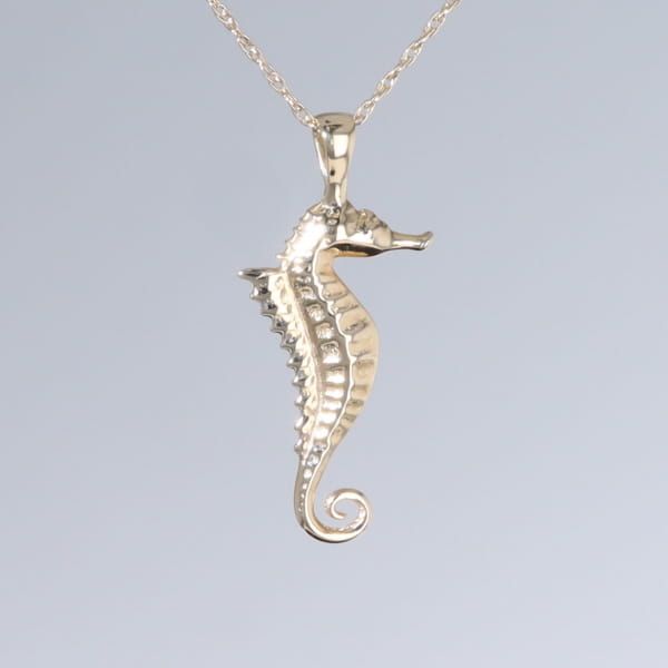 Opal Pendant Inlaid Realistic Sea Horse Design