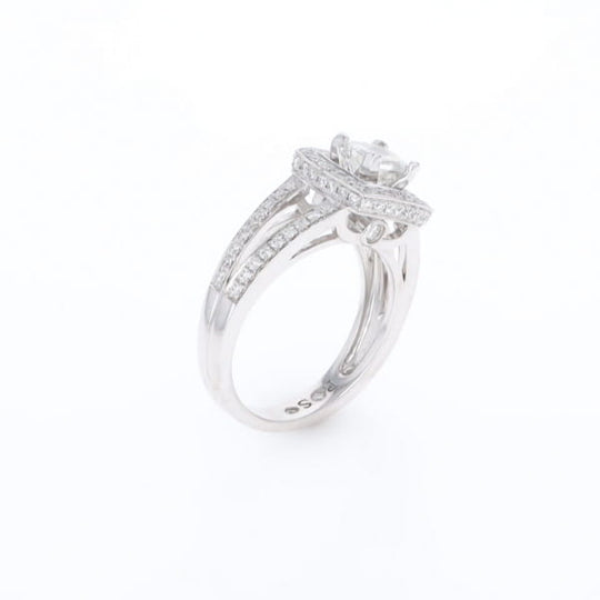 Princess Cut Engagement Ring